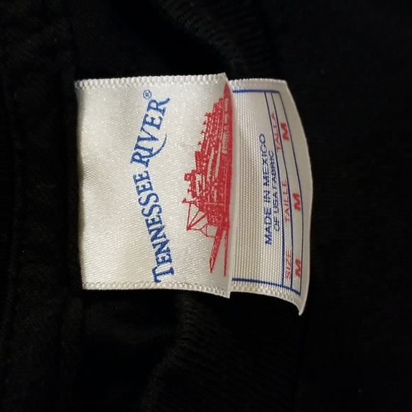 💥3/$10💥Humorous Thunder Creek Tshirt - Picture 4 of 5